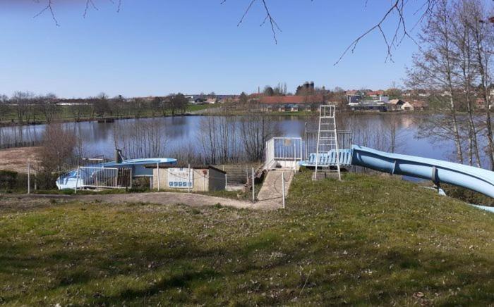 Studios Etape Du Lac Bourbon-Lancy Εξωτερικό φωτογραφία