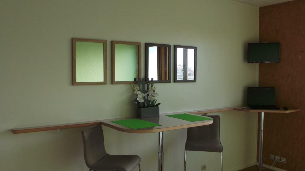 Studios Etape Du Lac Bourbon-Lancy Εξωτερικό φωτογραφία